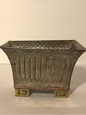 VTG Chinoiserie Jardiniere Planter 6.5”-Nickel Over Copper, Brass Greek-Key Feet
